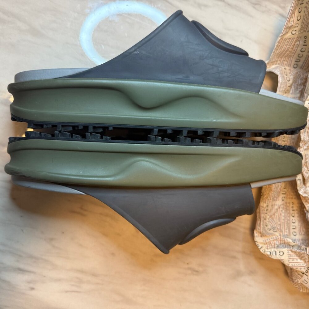 Gucci Grey Retro Interlocking Platform Slides pre… - image 3